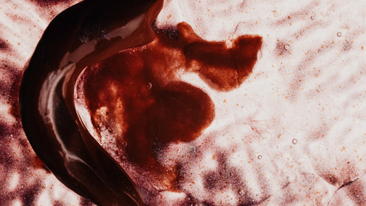 What gives period blood its color & why does that color fluctuate?